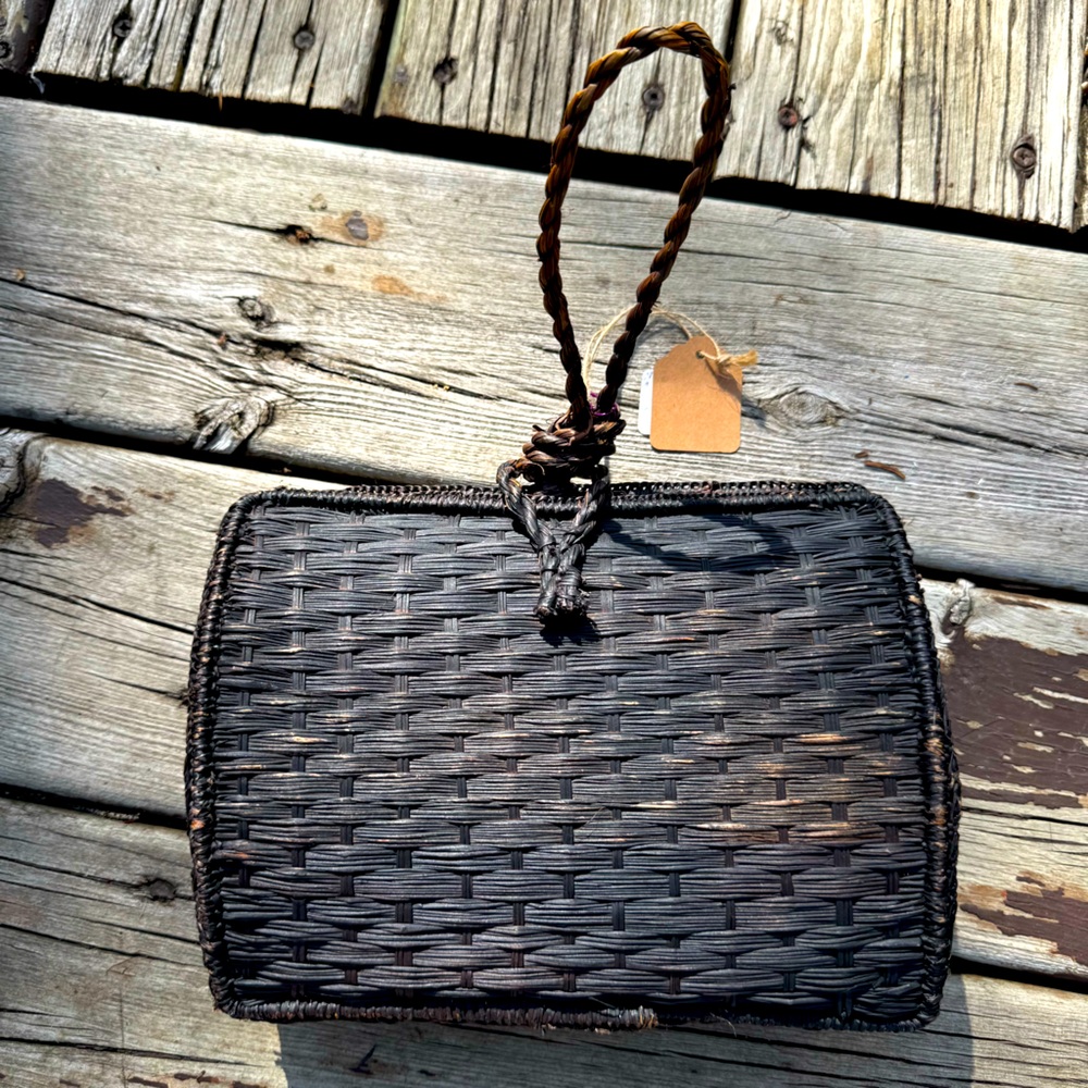 Vintage Black Boho Clamshell Rattan Bag Design Braided Loop Closure and Strap